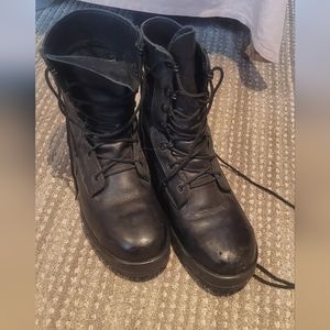 Tactical boots size 8wide